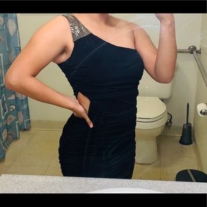 Selling this beautiful formal dress